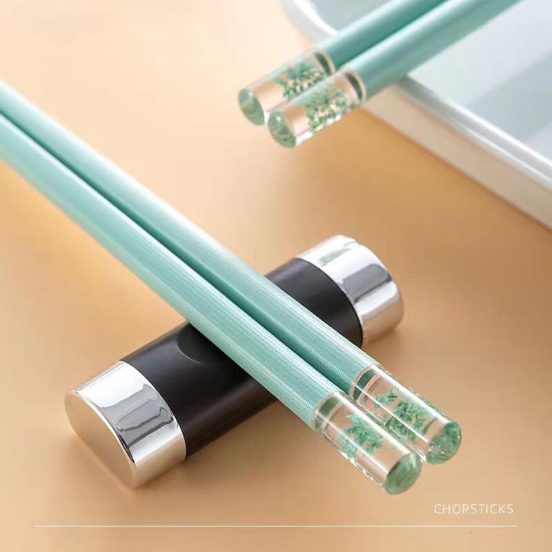 

Cartoon Portable Silicone Preserved Flower Chopsticks Set
