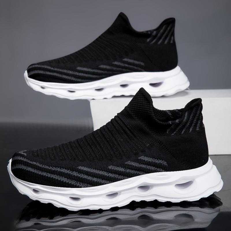 Men's and Women's Sports and Fitness Large-size Mesh Shoes, Simple Fly-woven Elastic Mesh, Breathable One-pedal Socks, Black Shoes.