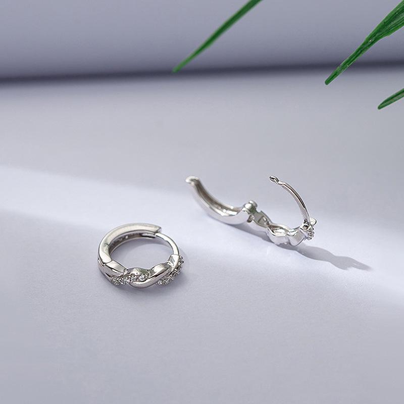 Manșete de urechi pentru femei în stil coreean Moebius Diamond - Tendință simplă de modă, cercei temperament hoop simpli