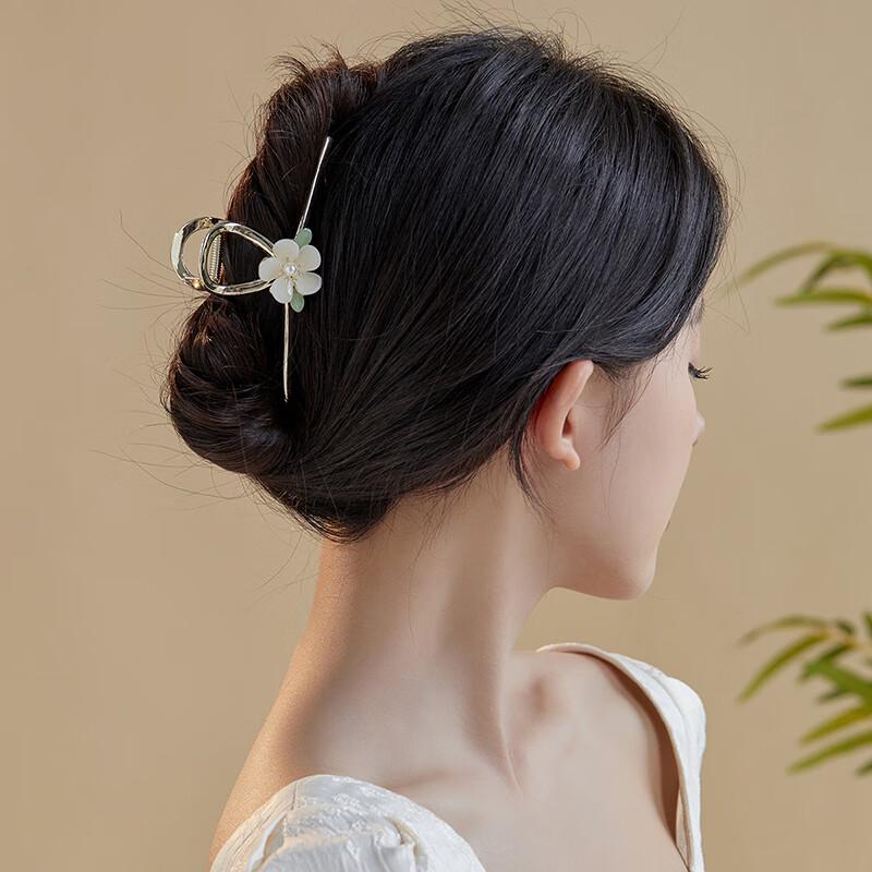 CHIMERA Large Flower Claw Clip, Hair Clip, Hair Bun Maker, Hair Accessory