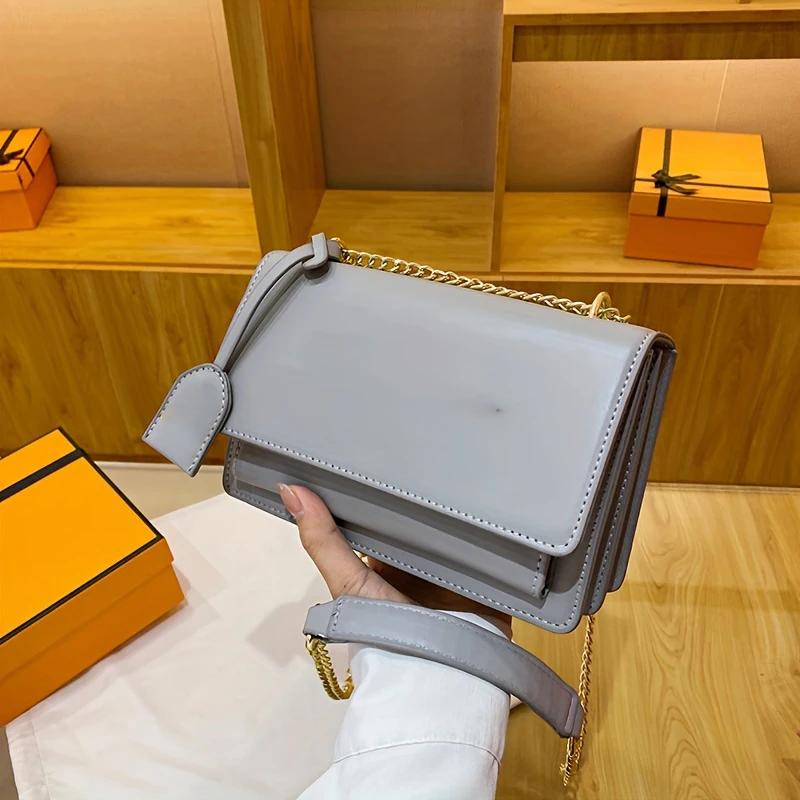 Unique Shoulder Bag for Women  Pillow-axle Bag  Textured Chain  New Design