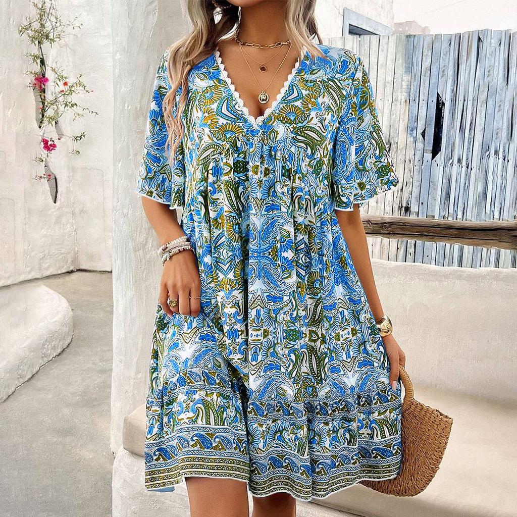 Spring 2026 Elegant Lace V-Neck Printed Dress