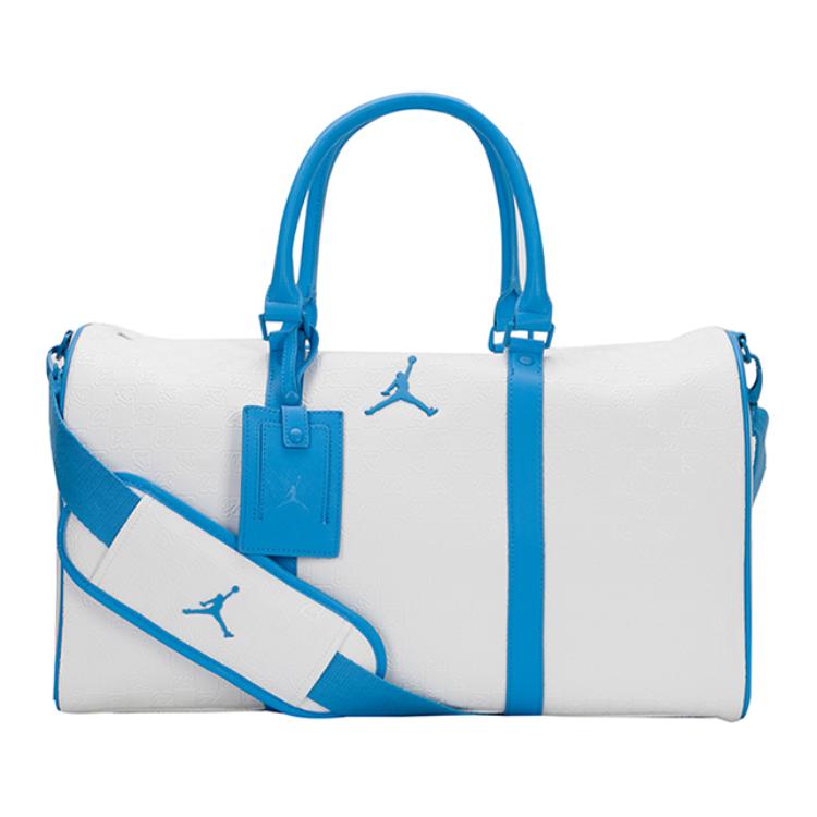 

Jordan Logo Sports Minimalist Travel Bag Medium Unisex Bags White Blue JD2443027AD-003 White & Blue
