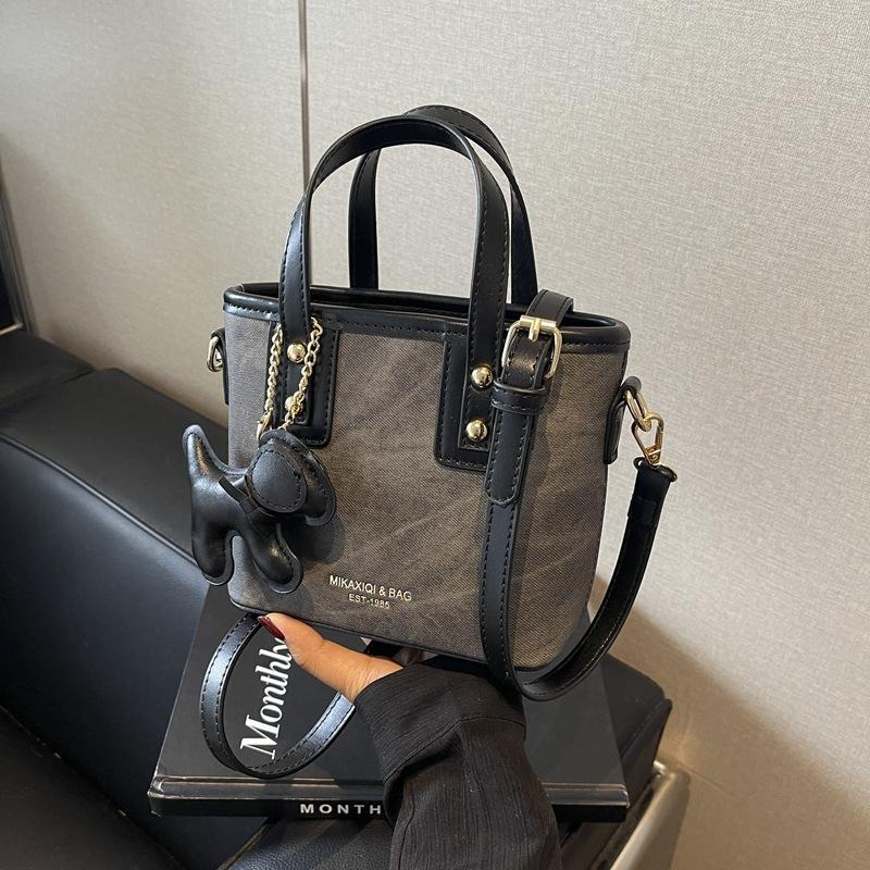 Small Bag Women's New Shoulder Messenger Bag Portable Bucket Bag