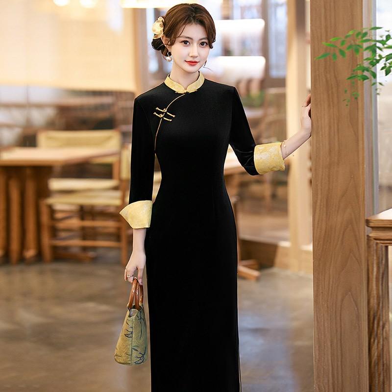 Womens Black Velvet Long Sleeve Qipao Dress Vintage Style Slim Fit Winter Outfit