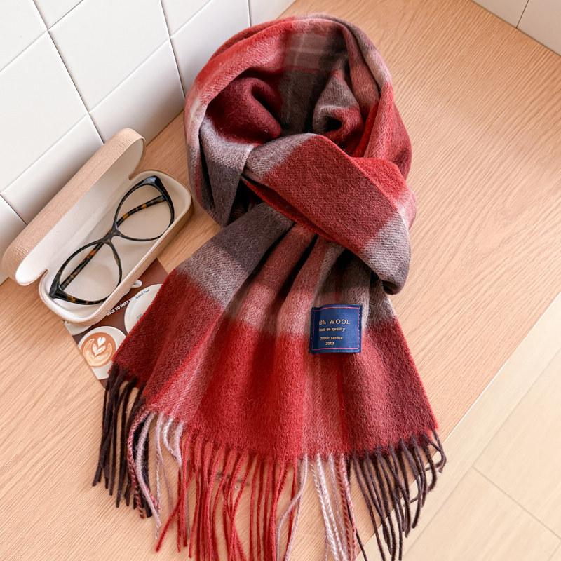 111% pure blue-gray plaid scarf for men and women, winter knitted to keep warm, high-end temperament plaid scarf