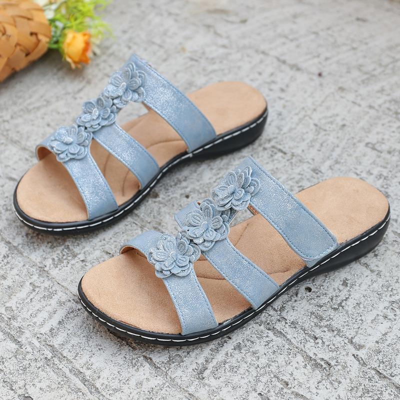 Summer sandals new hollow flat-bottomed fish mouth flower casual and comfortable sandals women's large size 43