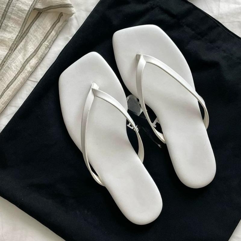 Infradito Estive Nuove Punta Quadrata e a Clip Suola Morbida Antiscivolo Resistenti all'Usura Piatte Scarpe da Spiaggia