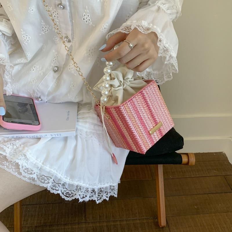 Summer small bag women's new trendy fashion simple fashion trend pearl portable chain messenger bag