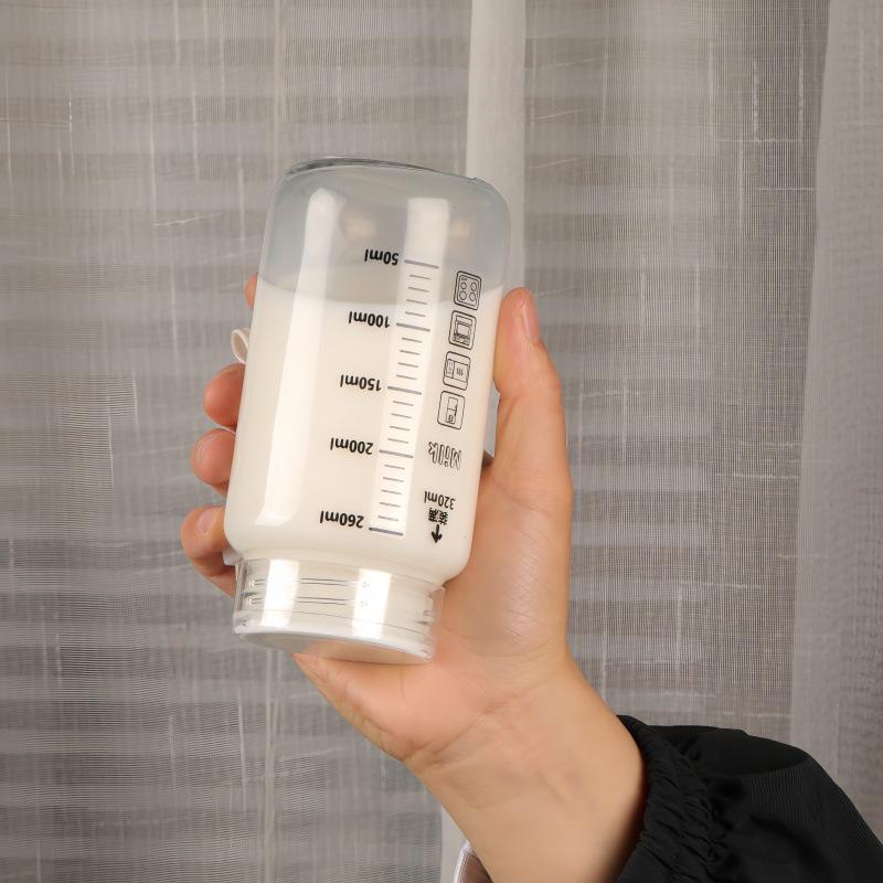 Microwave-Safe Borosilicate Glass Milk Cup with Scale - Portable and Heat-Resistant