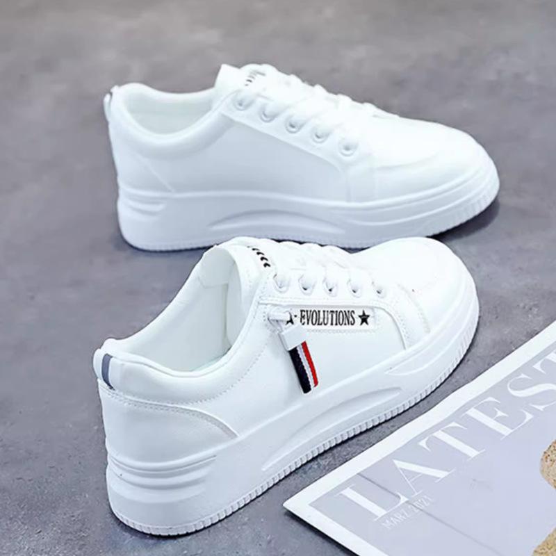 

Real soft leather little white shoes women s spring and autumn new women s casual shoes lightweight soft baseplate shoes flat baseplate shoes 40