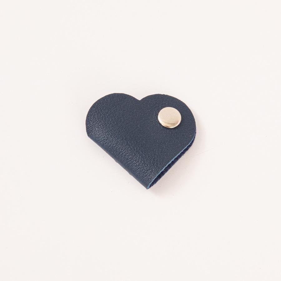 Heart-shaped Leather Cable & Earphone Organizer Winder