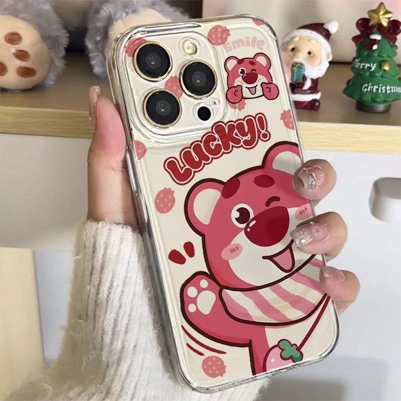 Cartoon greeting strawberry bear applicable to Apple 15plus mobile phone case iPhone12promax transparent 14 niche