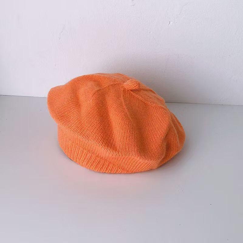 Children's Berets 1 To 3 Years Old Winter Knitted Warm Boys and Girls Go Out Cartoon Bear Pumpkin Hat Trendy