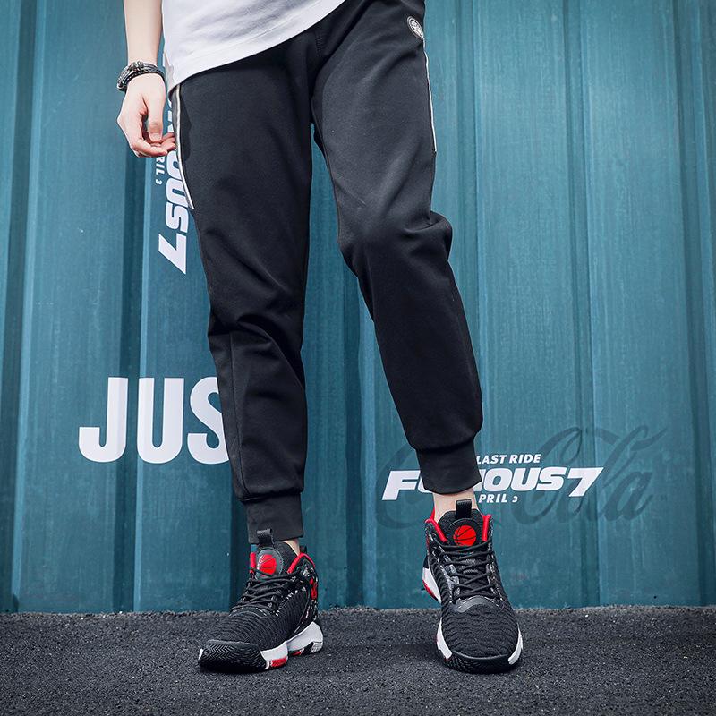 Basketballschuhe, Fly-Woven Sport- und Freizeitschuhe, große Größe, atmungsaktives Mesh, stoßdämpfende, rutschfeste und verschleißfeste Sneaker