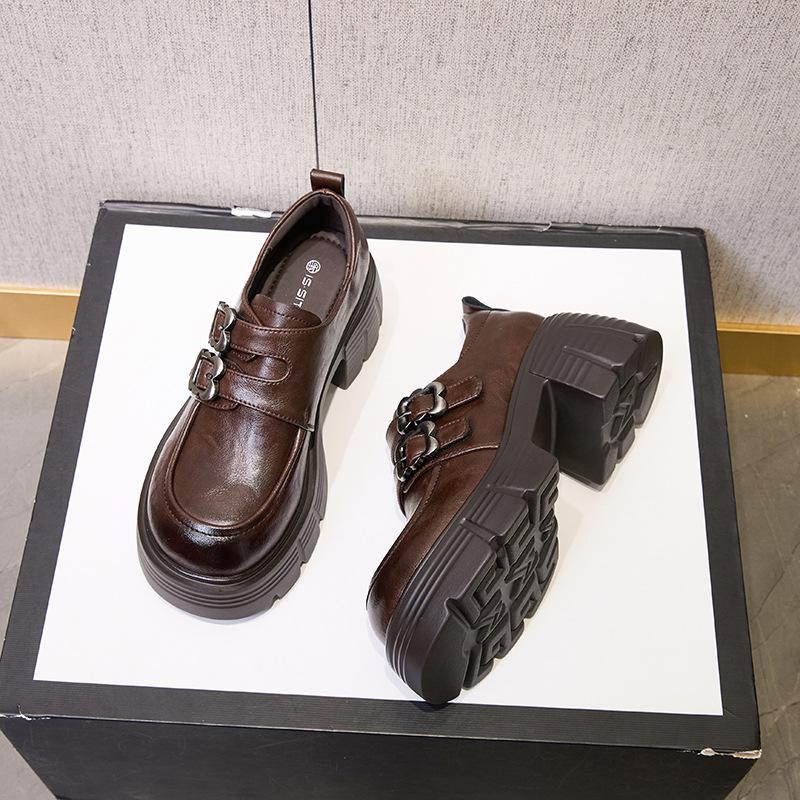 

Туфли-лоферы на толстой подошве из маленькой кожи, женские, под юбку, на высоком каблуке, 2025 весна, новая кожа, ретро, универсальные, увеличивающие рост, одинарные туфли 34