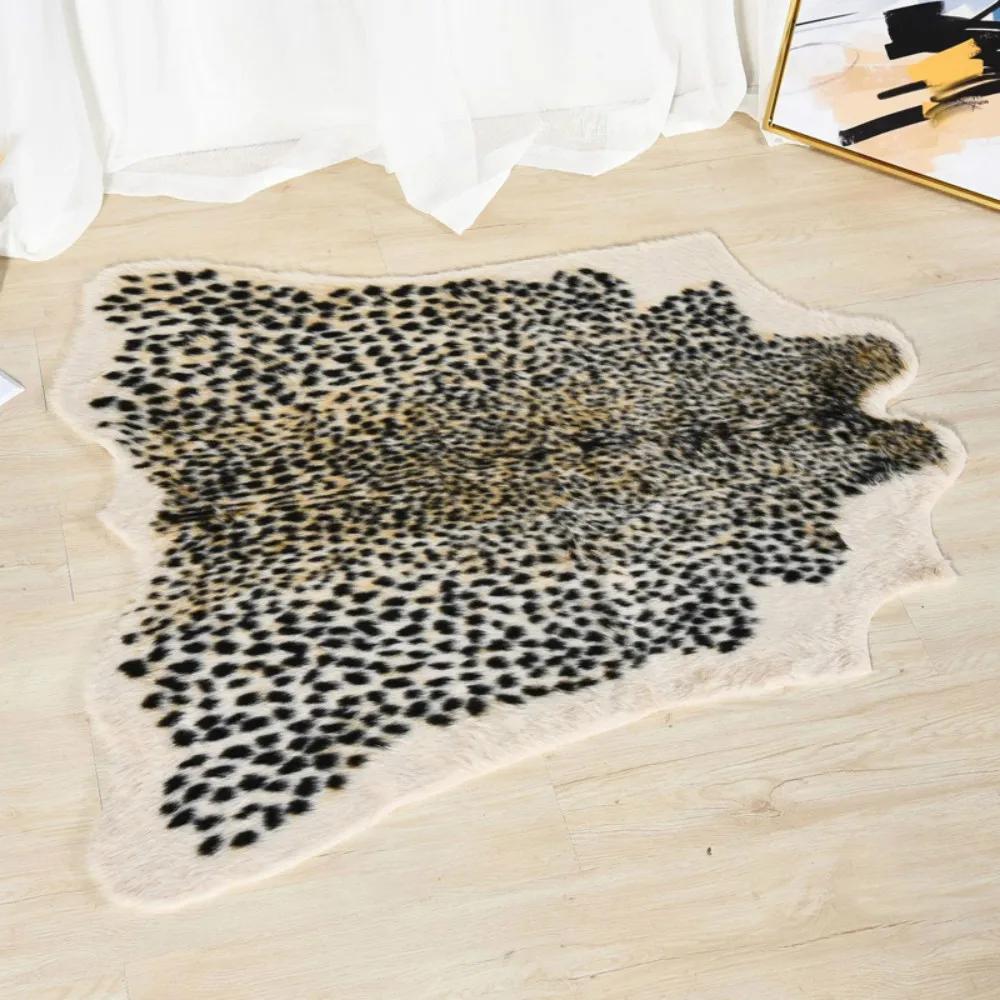 90x110cm Koberec s leopardím vzorem Faux kůže z hovězí kůže Koberec Zvířecí potisk Huňatý oblastní koberec pro dekoraci obývacího pokoje