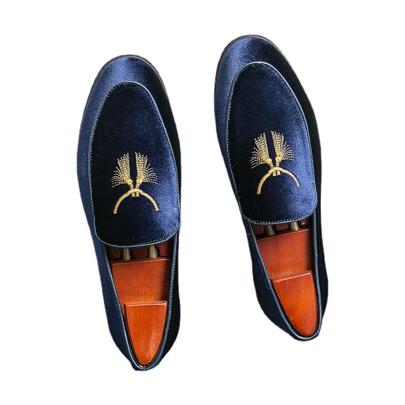 Fashion New Blue Flock Loafers for Men Casual Shoes Breathable Slip-On Men Shoes  Zapatos Casuales Para Hombres Men Shoes