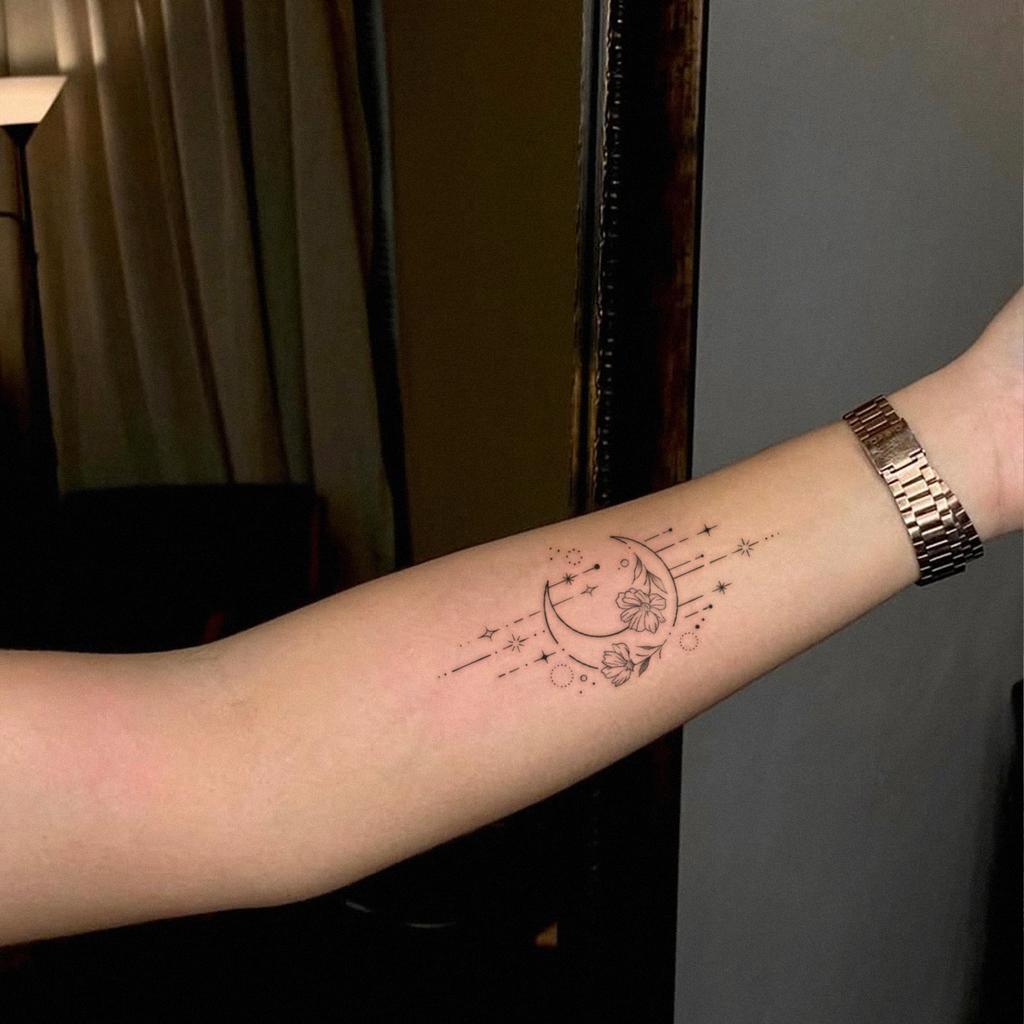 High-End Romantic Simple Small Fresh Moon Plain Flower Star Fringed Line Tattoo Sticker