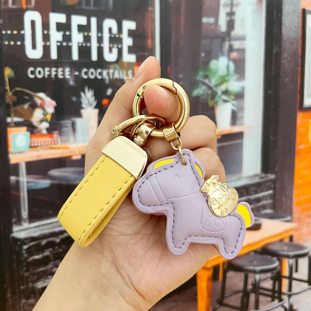 Portachiavi in Pelle con Ciondolo Pony Cartone Animato: Braccialetto della Ricchezza Immediata per Coppie, Accessorio per Auto e Borsa