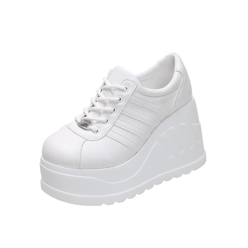 Autumn Women's Plus Size Sneakers: Thick Sole, Korean Style, Height-Boosting Casual Shoes