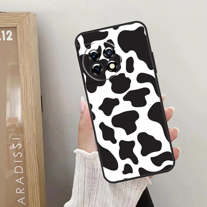 White Black Cow Print Case For OnePlus Nord CE 5 2 3 4 Lite N20 N30 OnePlus 15 13 12 10 R 13T 10T 11 9 10 Pro Cover