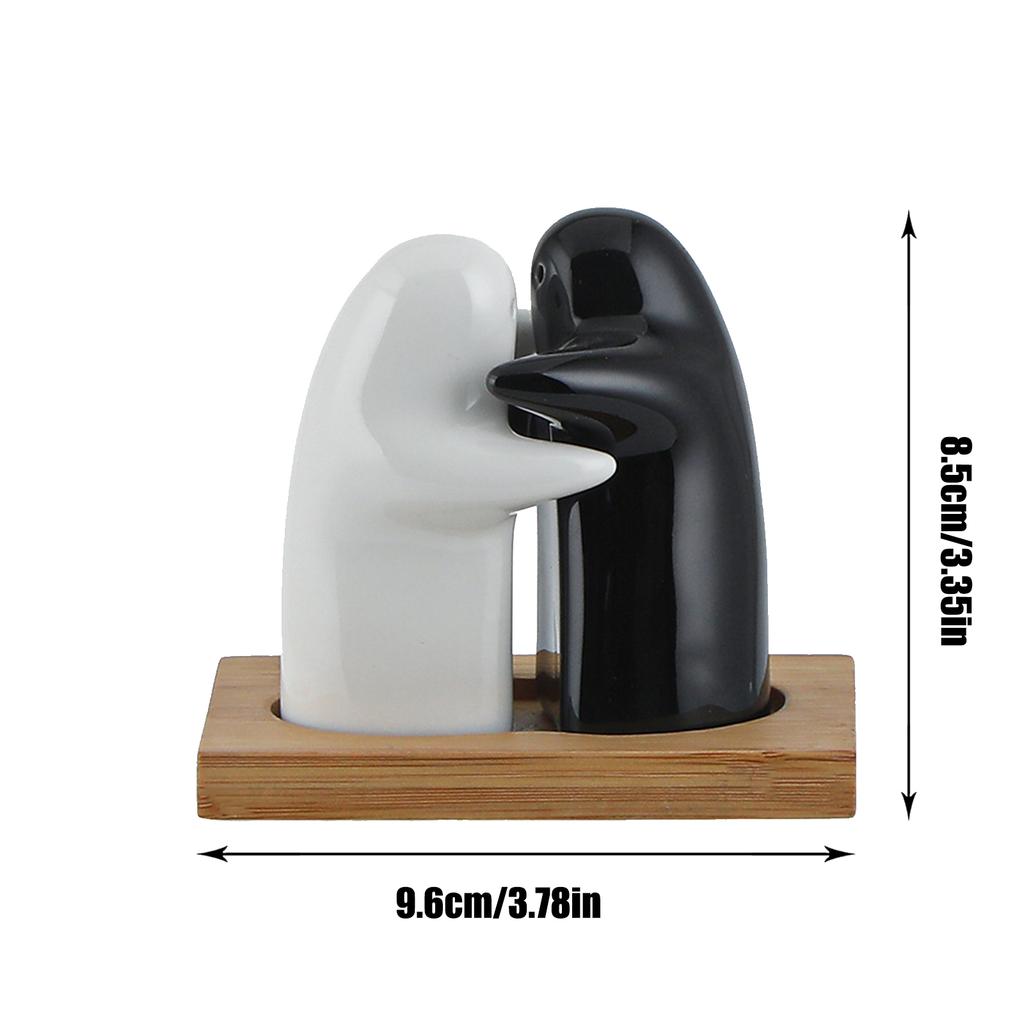 YHOPE Creative Ceramic Pepper Shaker Warm Hug Little Man Wedding Gift Hug Seasoning Jar