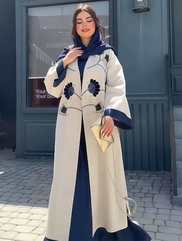 2025 European & American Designer Style Print Mid-length Fashion Shawl Coat