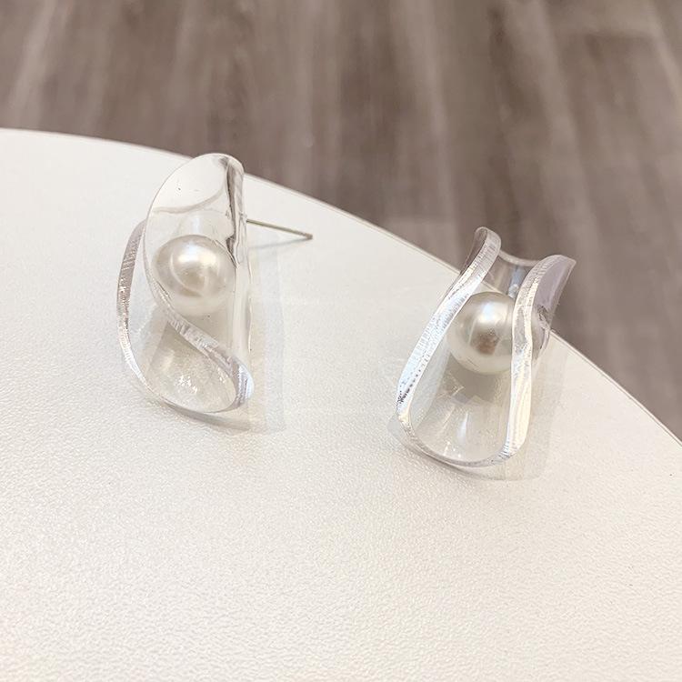 

Акриловые серьги с жемчугом в корейском стиле: Универсальные серьги-пусеты для женщин