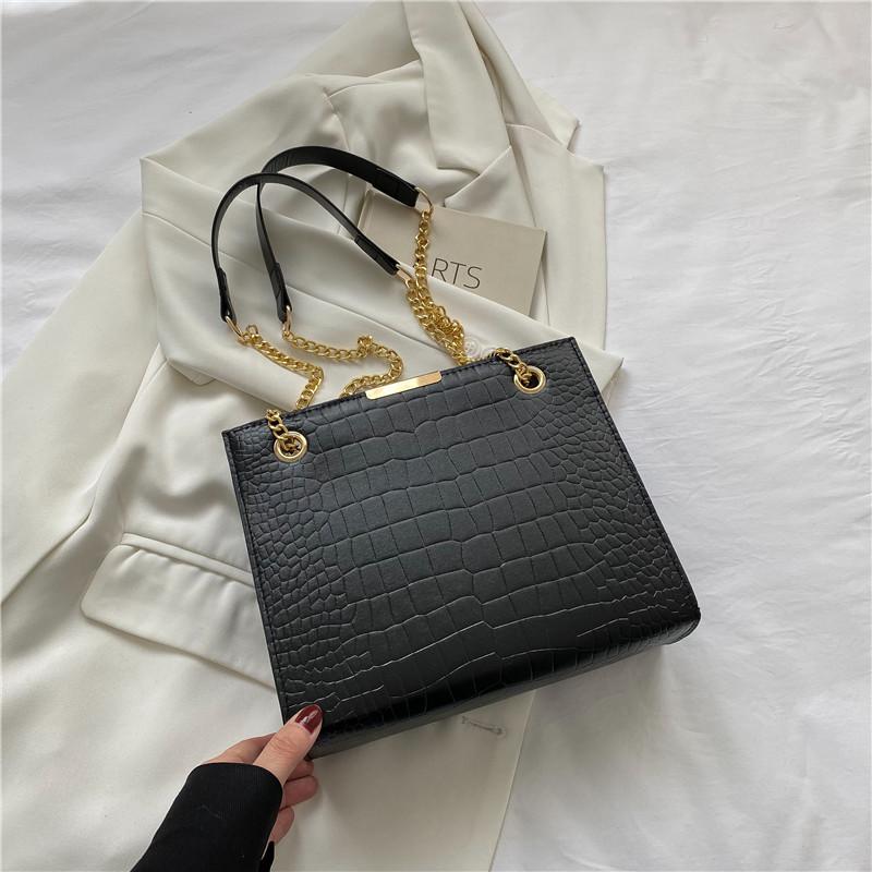 

Retro foreign style small bag women s bag 2025 popular new trendy fashion chain messenger bag Korean version Internet celebrity shoulder bag
