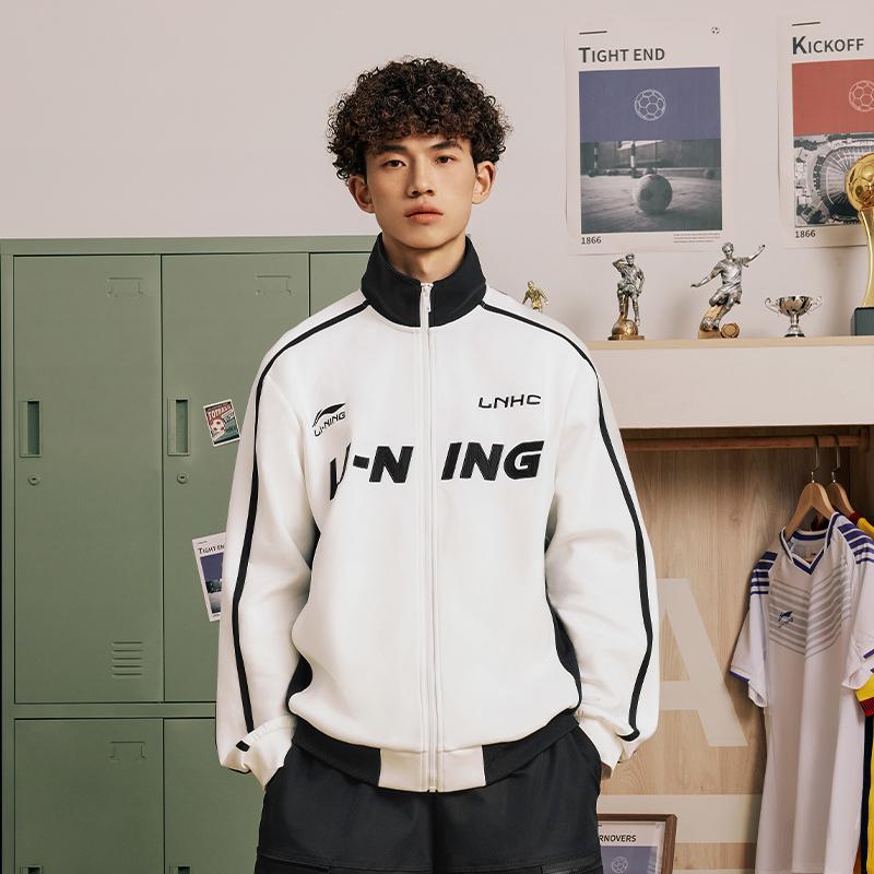 Li-Ning Sports Lifestyle Series American Retro Letter Print Straight Loose Stand Collar Versatile Casual Jacket Men Jacket White AWDU775-1