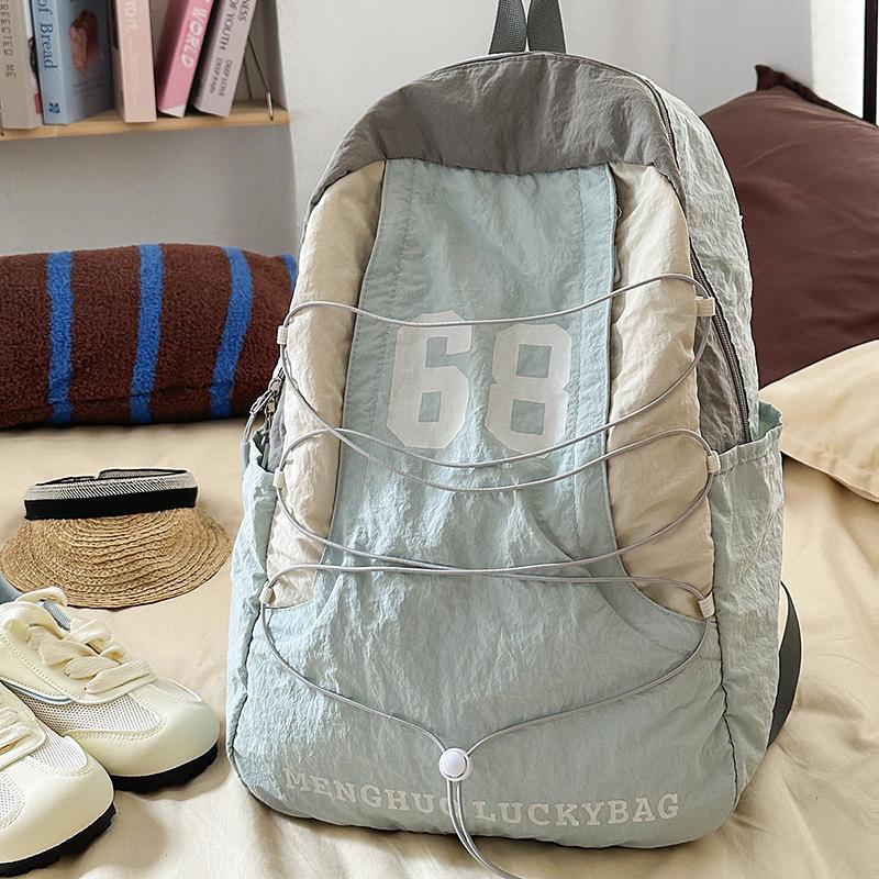 School Bag New Color Matching Pleated Sense Lightweight Outdoor Sports Soft Backpack High Value Girl Heart Travel Small Backpack
