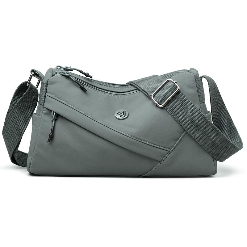 Lightweight Large Capacity Women's Crossbody Bag Lightweight Water-Repellent Nylon Shoulder Bag