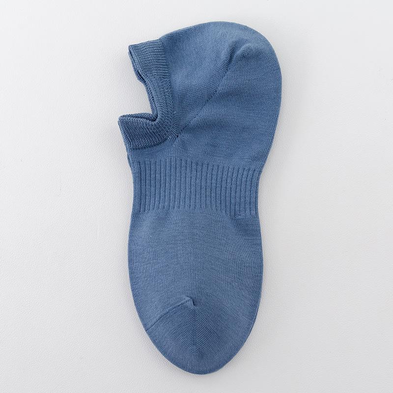 Men's Autumn and Winter Invisible Boat Socks, Simple and Breathable Cotton Socks, Casual Short Socks