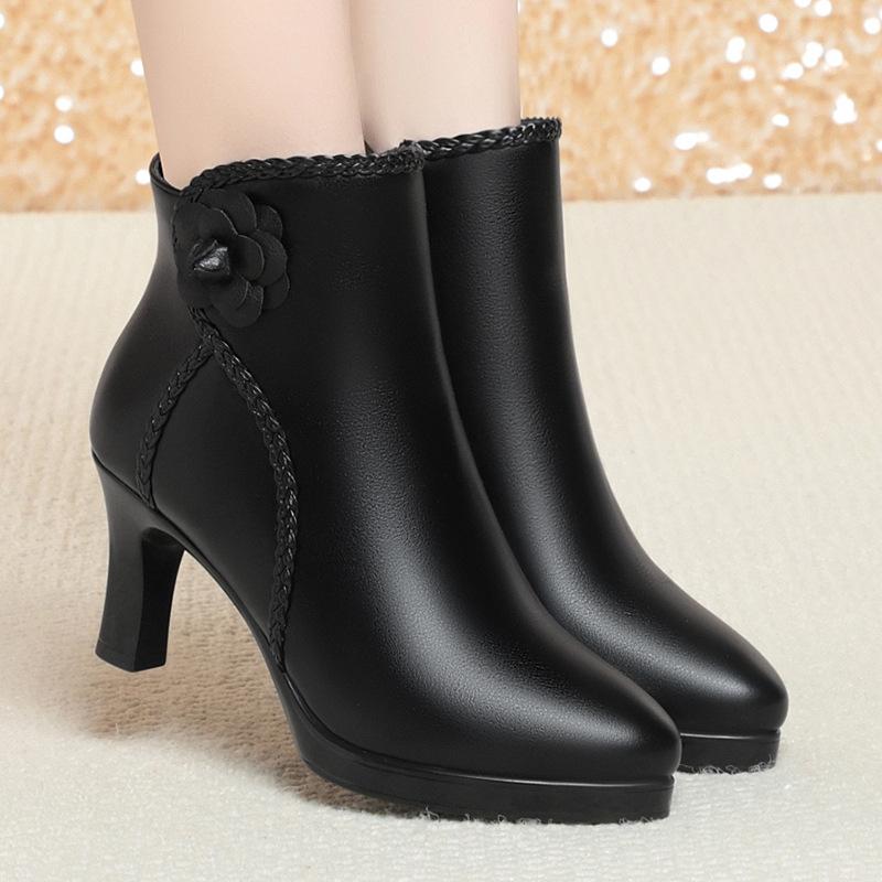 Spitze kurze Stiefel Damen High Heels Herbst und Winter, neue Stiletto weiße Stiefel mit Rock Mutter Baumwollschuhe Samt Lederschuhe