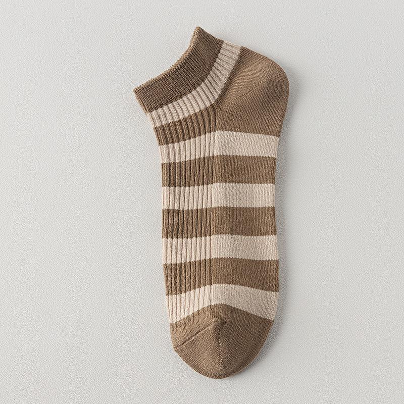 

Men s Summer Thin Color Stripes Wicking Sweat Deodorizing Business Sports Socks 1 pair кавовий