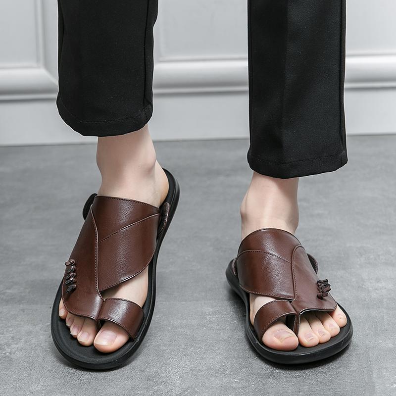 Fashion Quality Comfortable Breathable Fashion Men One Piece Exposed Toe Design Casual Slippers Outdoor Non-slip Soft Leather Slippers