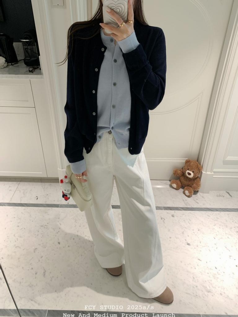 Korean Retro White Navy Blue Fake Two-piece Long-sleeved Knitted Cardigan Women's Early Autumn Versatile Fashion Sweater Jacket