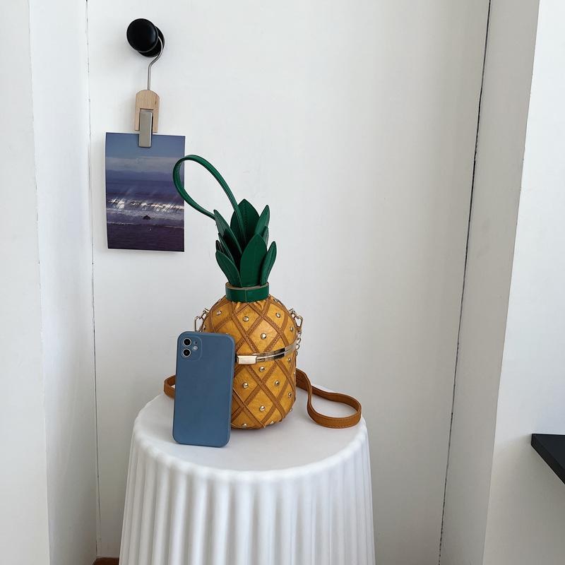 New Personalized Pineapple Shape Women's Messenger Bags Small Fresh Teenager Girl Single Shoulder Bag Foreign Flavour Woven Rivet Lock Chain Round Bag