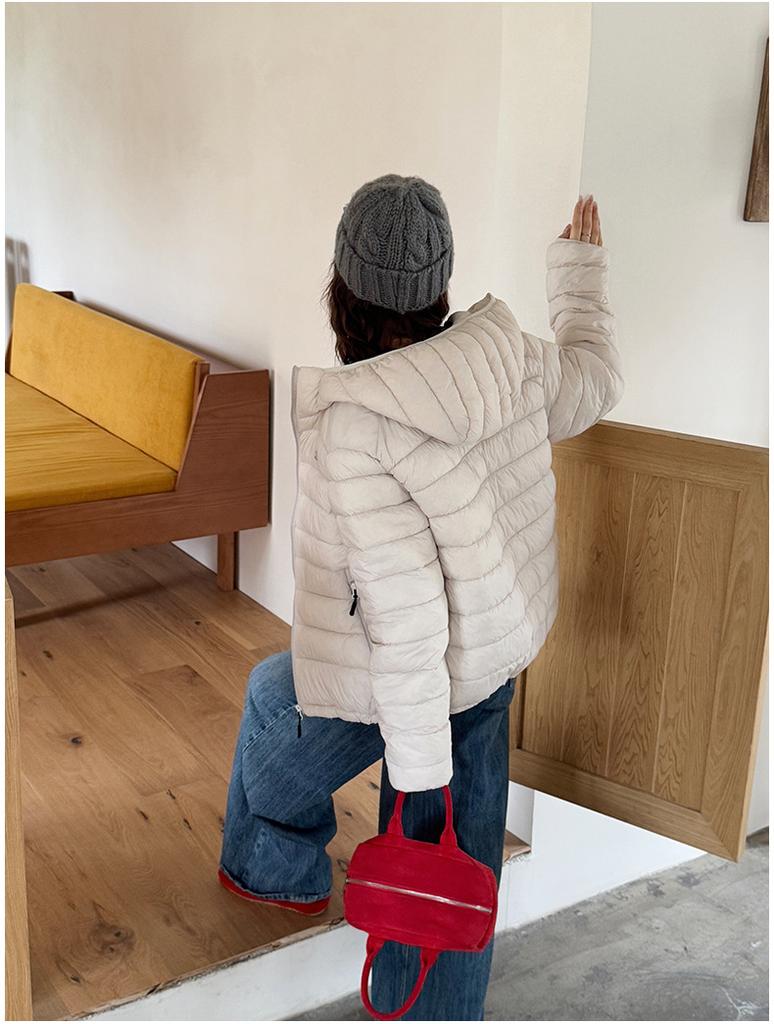 Lightweight Short Hooded Quilted Warm Cotton-padded Jacket