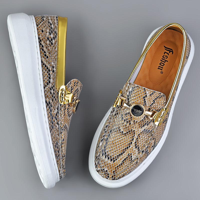 Fashion Casual Leather Men Shoes Leisure Walk Mens Loafers Moccasins Breathable Slip on Male Boat Shoes Personality Man Driving Footwear