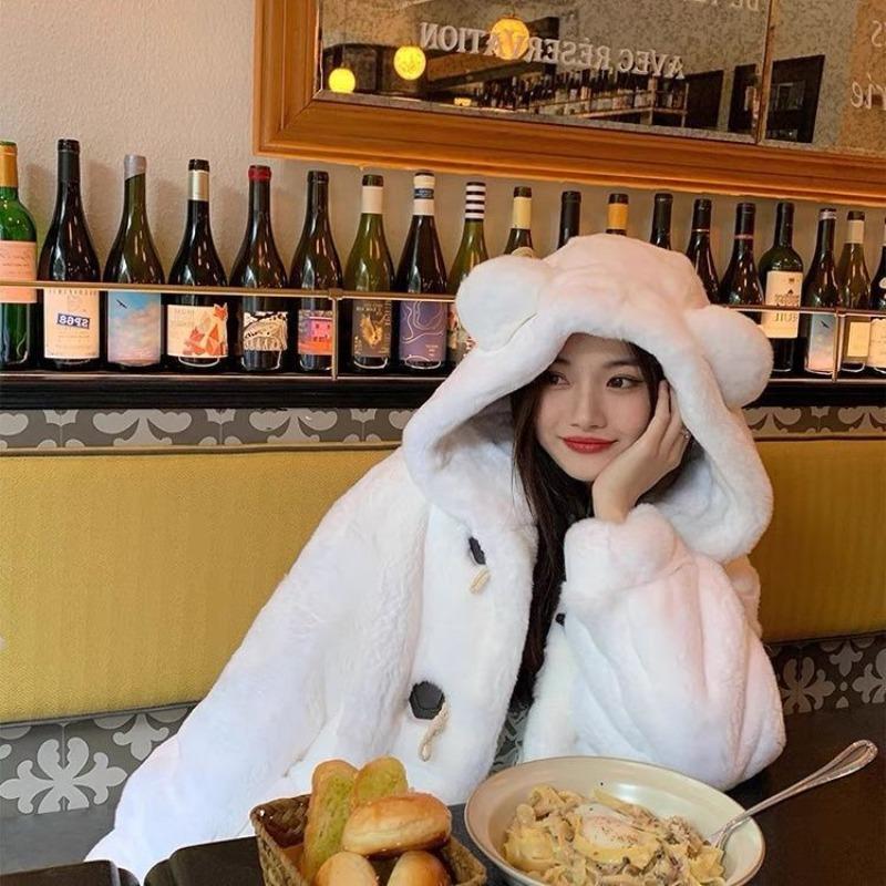 Autumn and winter new hooded fur fur coat horn buckle plush ears thickened coat cute college style