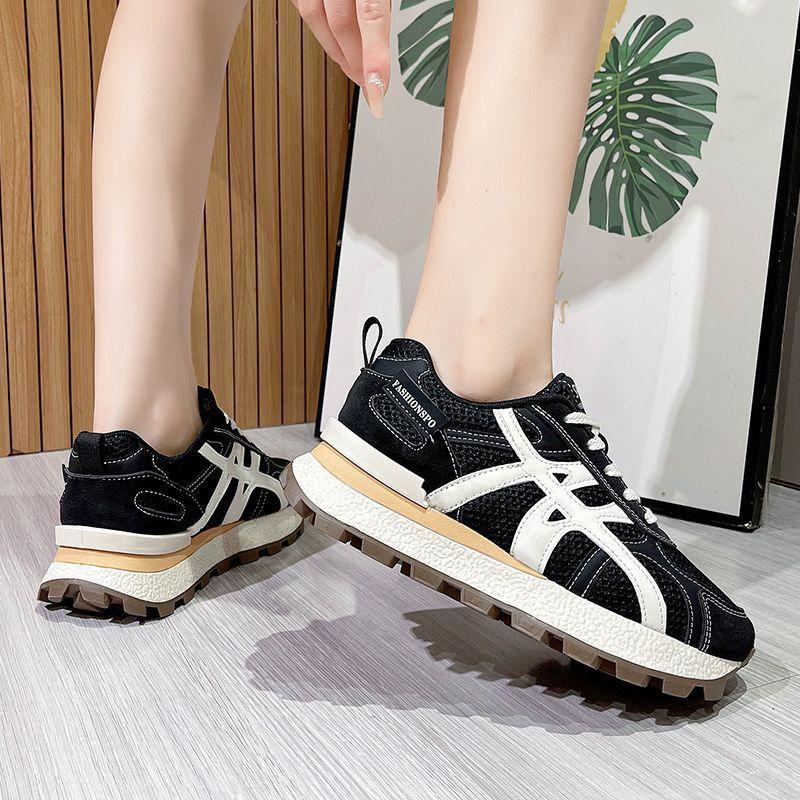 Autumn 22 New Sports Shoes Lightweight Thick-soled Heightening Casual Shoes