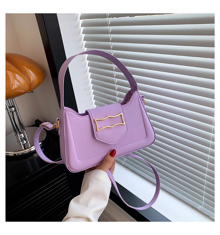 

Проста та модна жіноча сумка-сідло з півмісяцем, популярна нова осіння сумка-сідло в іноземному стилі 2024 року, жіноча сумка через плече та під пахвою фіолетовий