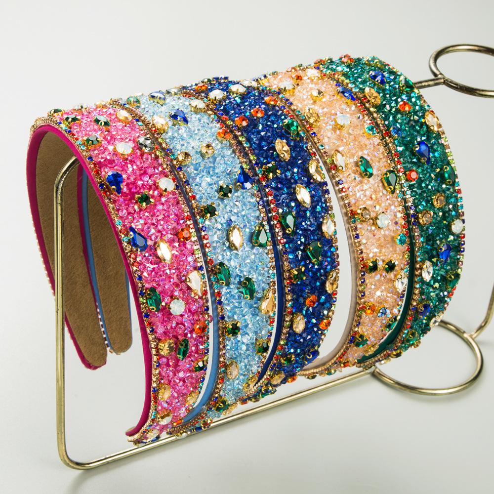 New Style Vintage Headband for Women, Featuring Unique and Fashionable Design, Perfect for Enhancing Your Style and Personality.