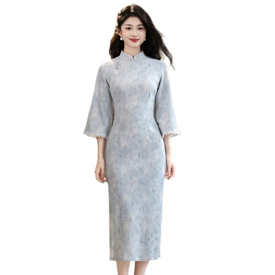 New Chinese Style Temperament Cheongsam Young, Autumn and Winter New High-end Retro Improved Cheongsam Dress 8181