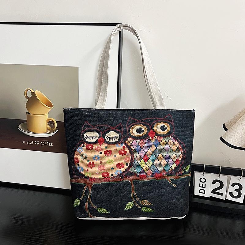 Women's Ethnic Style Embroidered Canvas Shoulder Bag - Large Capacity