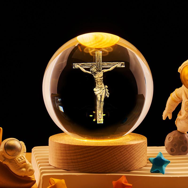 Crystal Ball Night Light - Stitch Capybara Cartoon Luminous Ornament and Small Gift 6cm Crystal Ball