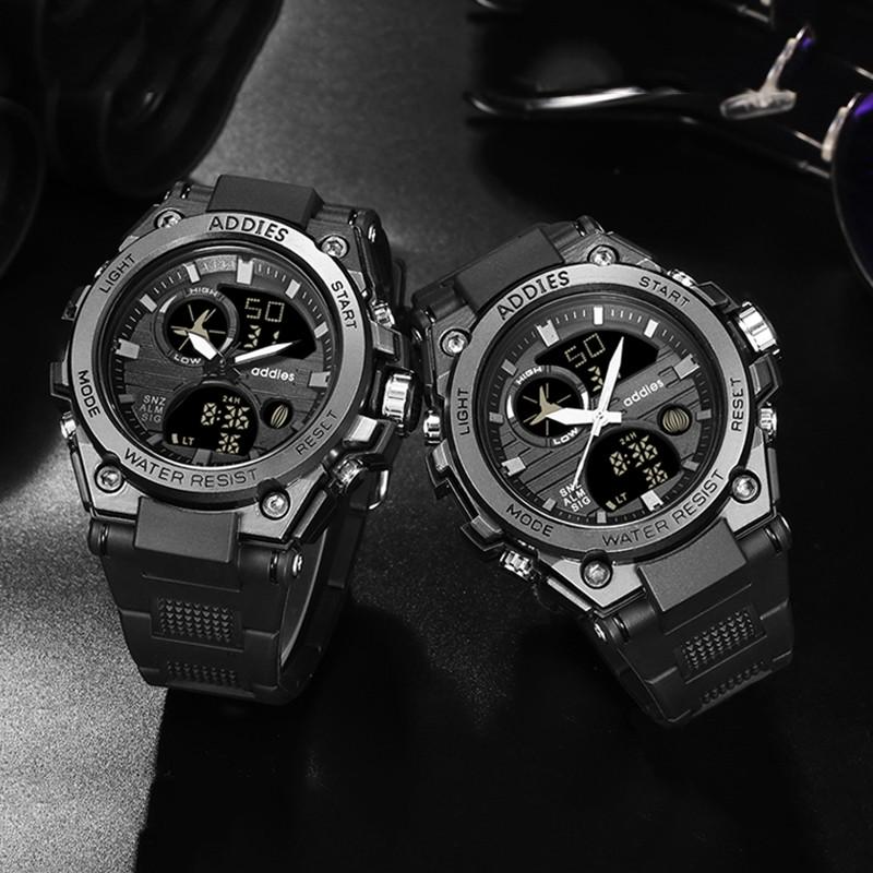 waterproof athletic watch