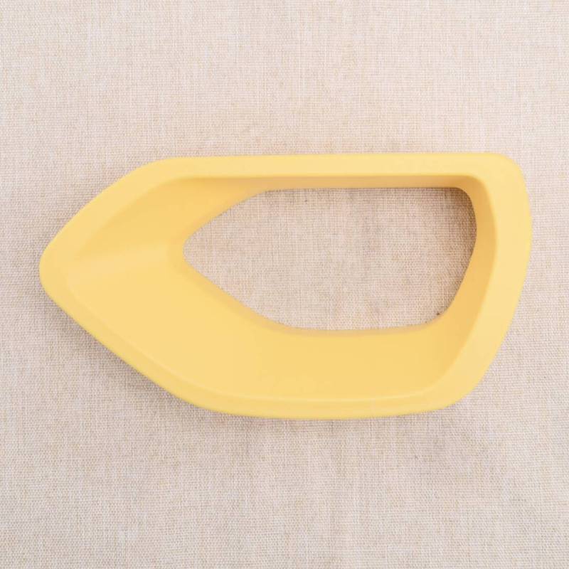 

68417505AA Front Left Bumper Fog Light Grille Bezel Cover Fit for Dodge Charger 2015 2016 2017 2018 Yellow